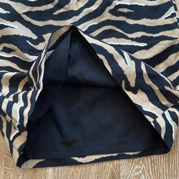 NWT Talbots Animal Print Skirt - Picture 3 of 7